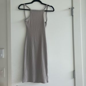 Body fitted beautiful Aritiza Community Dress